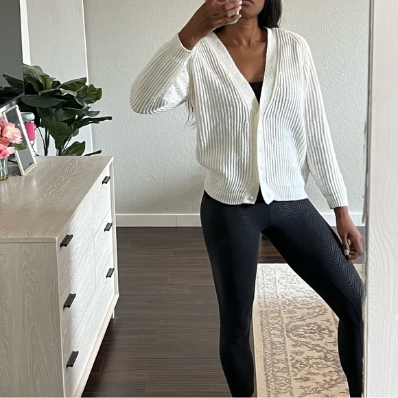 VINTAGE CENTER AISLE White Cardigan Sweater size large - Picture 4 of 7